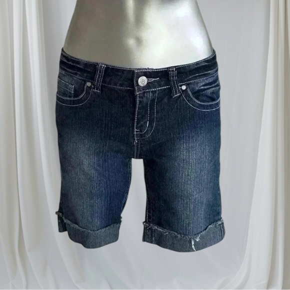 💟Women’s Long  Jean Shorts - Picture 1 of 14